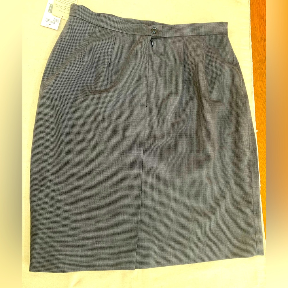JonesNewYork Sz 12 💯PureNew Wool/Woolmark-Fullylined. Tiny black/dkgray pattern